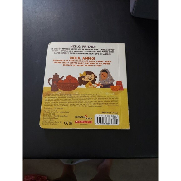 Hello, Friend / Hola, Amigo (Scholastic Bilingual) by 123 123 Andrés (2020) Book - Picture 4 of 4